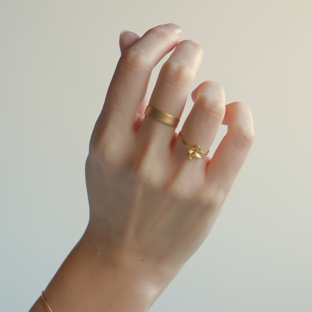 FOLD 003 (Ring)