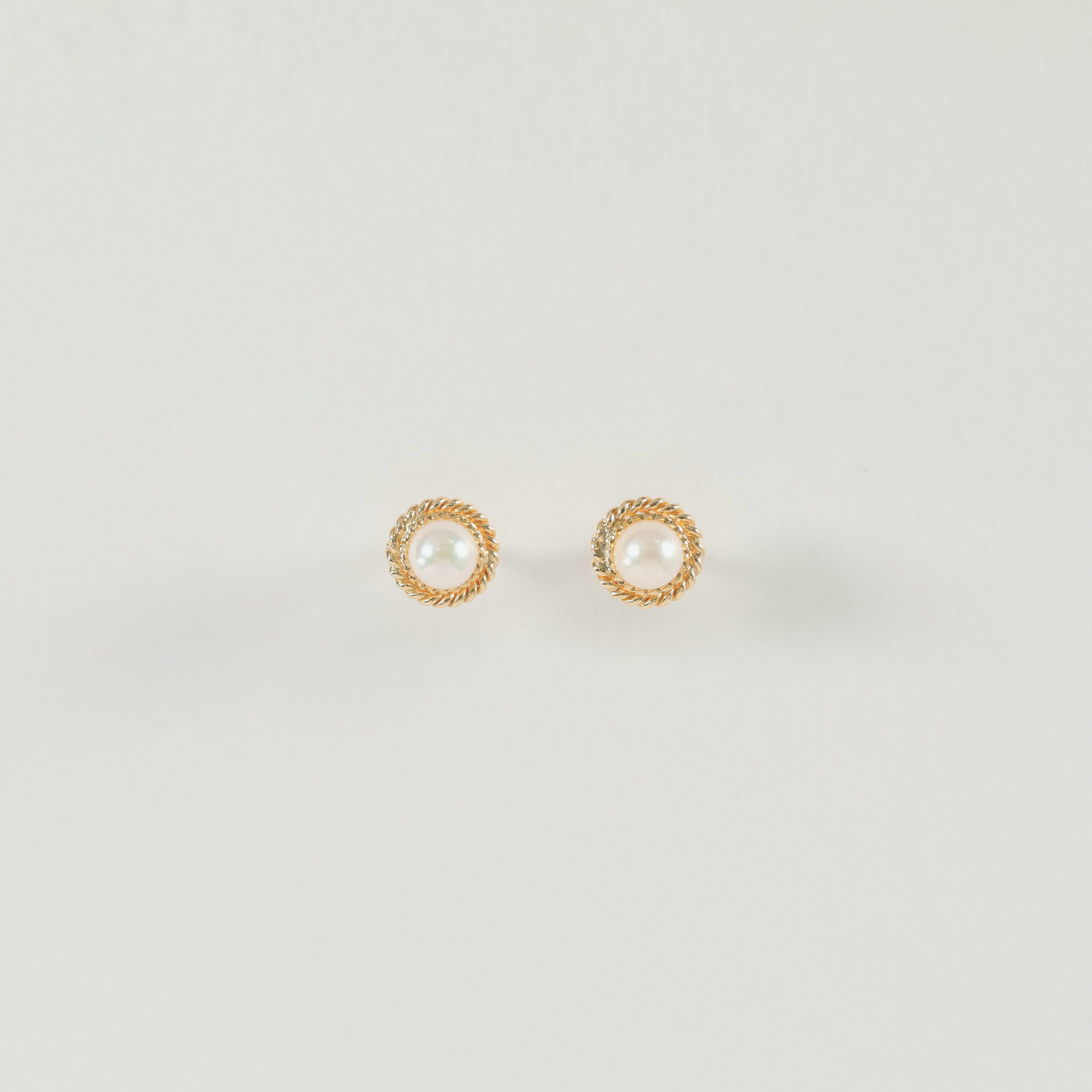 LUNA 003　(Pierce)