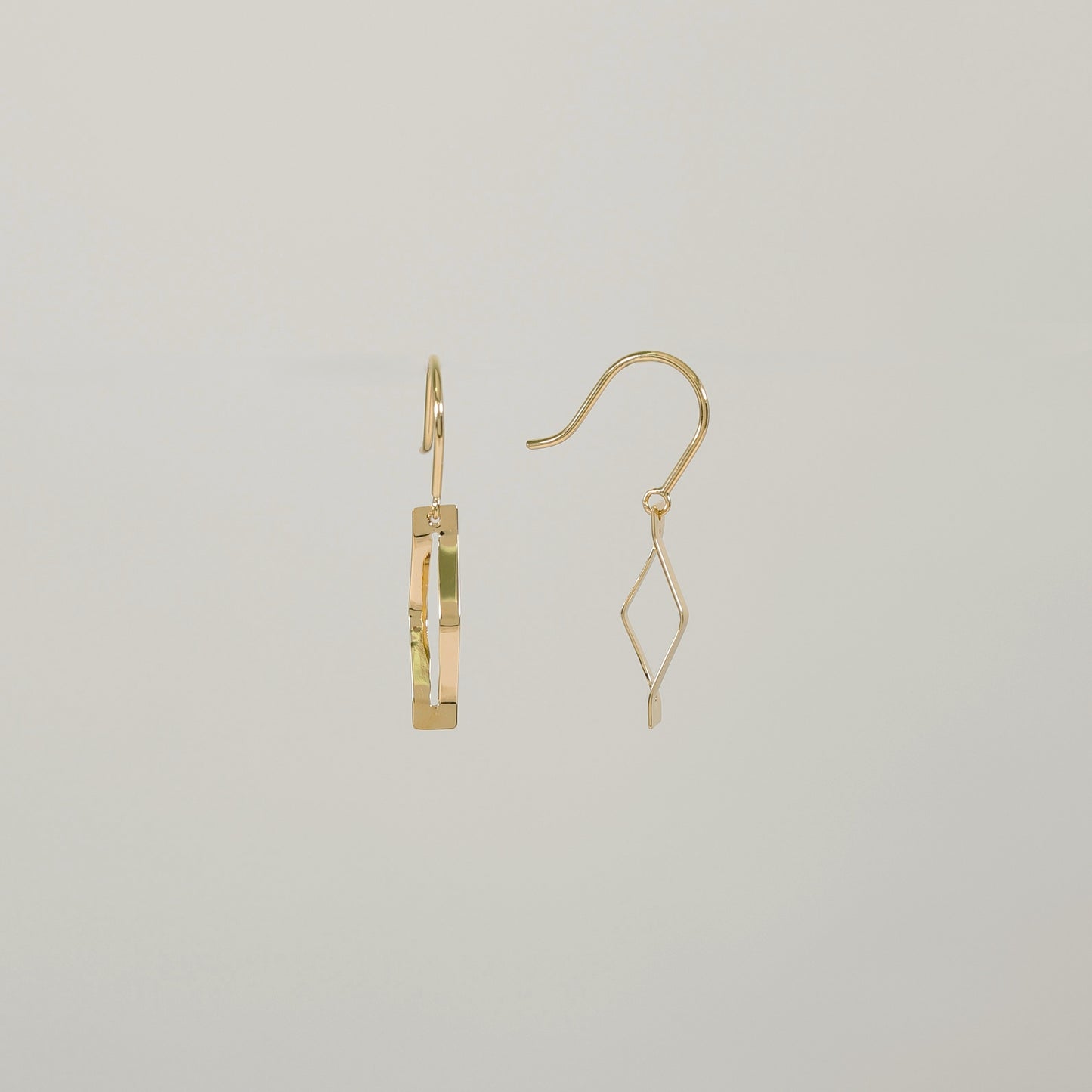 EDGE 008　(Pierce)