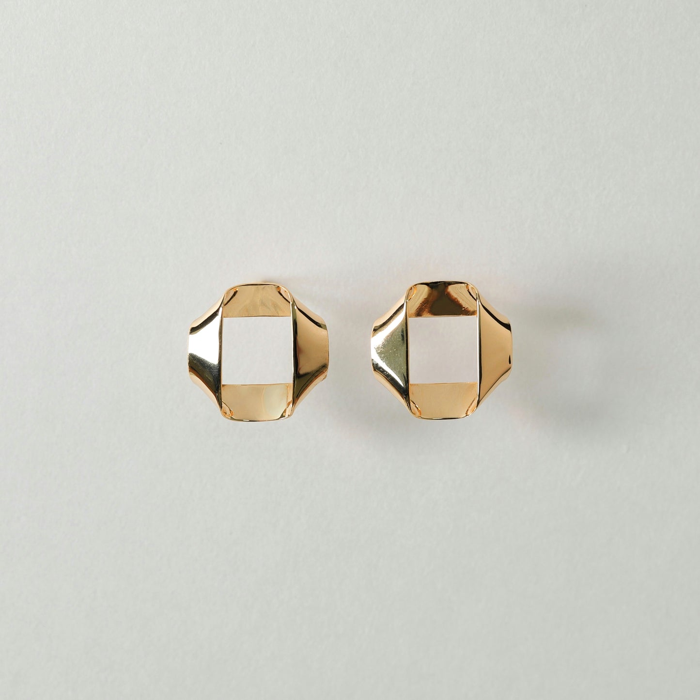 FOLD 010 S　(Pierce)