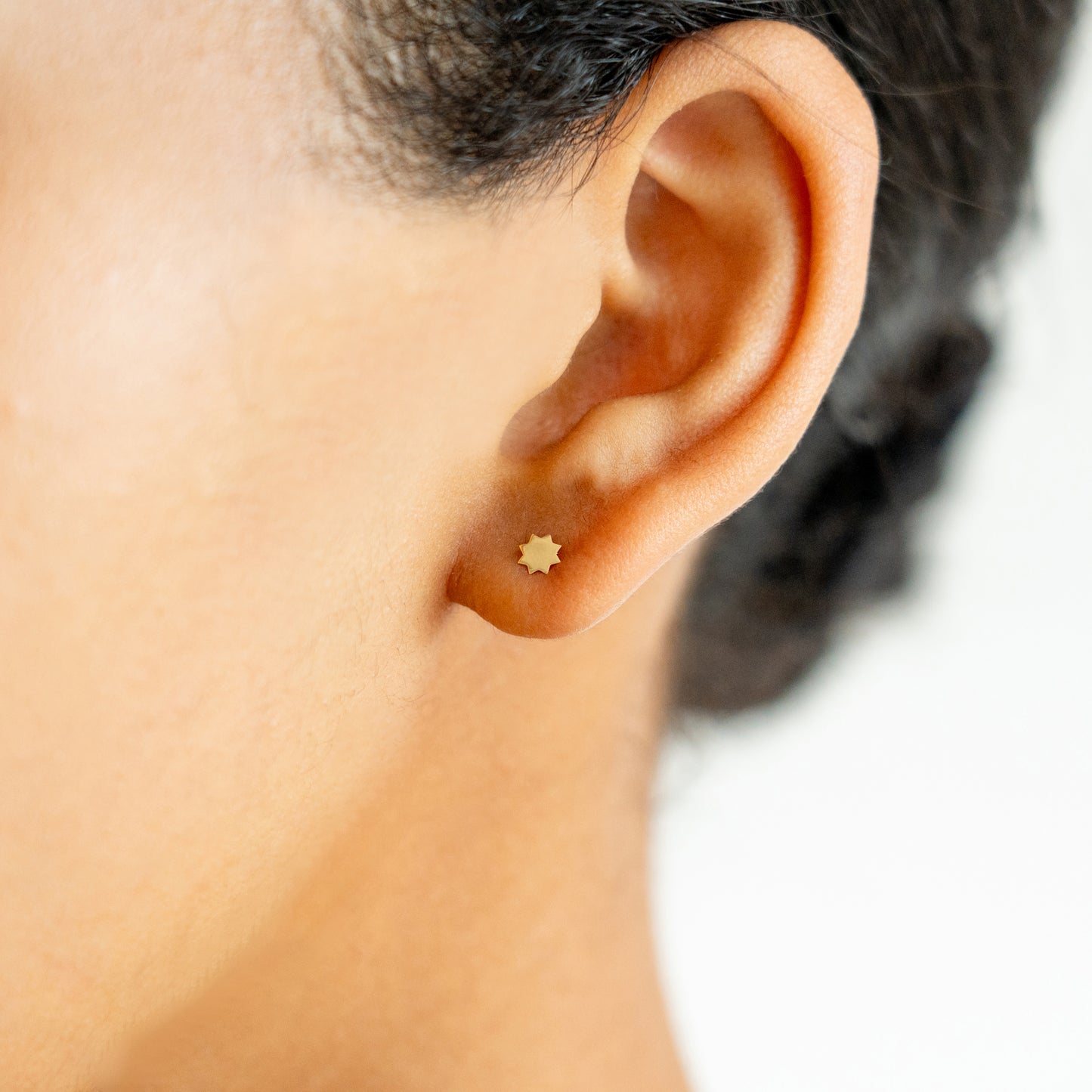 EDGE 009　(Pierce)
