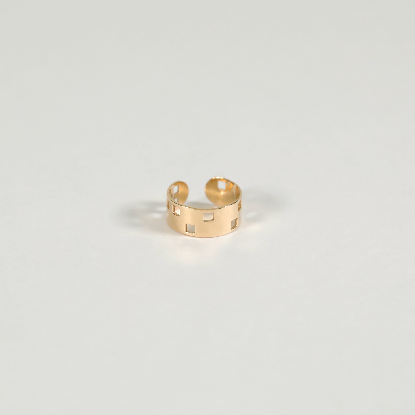 EDGE 019　(ear cuff)