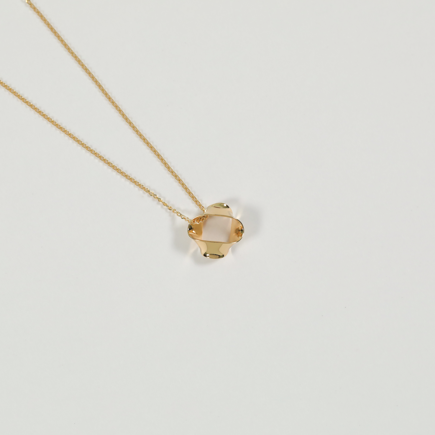 FOLD 052　(Necklace)